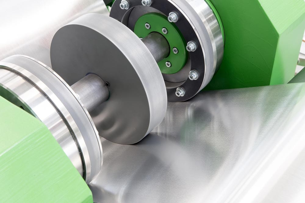 Yüksek ve ekstra yüksek gerilim kablolarının üretimi için makineler