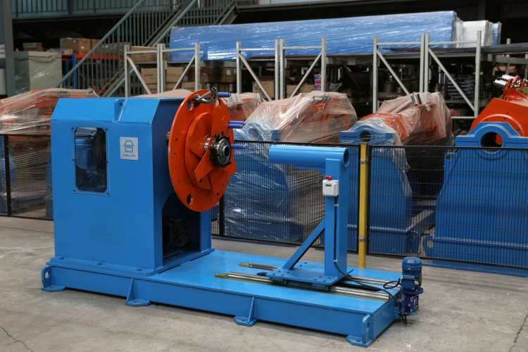 Eccentric Taping Machine